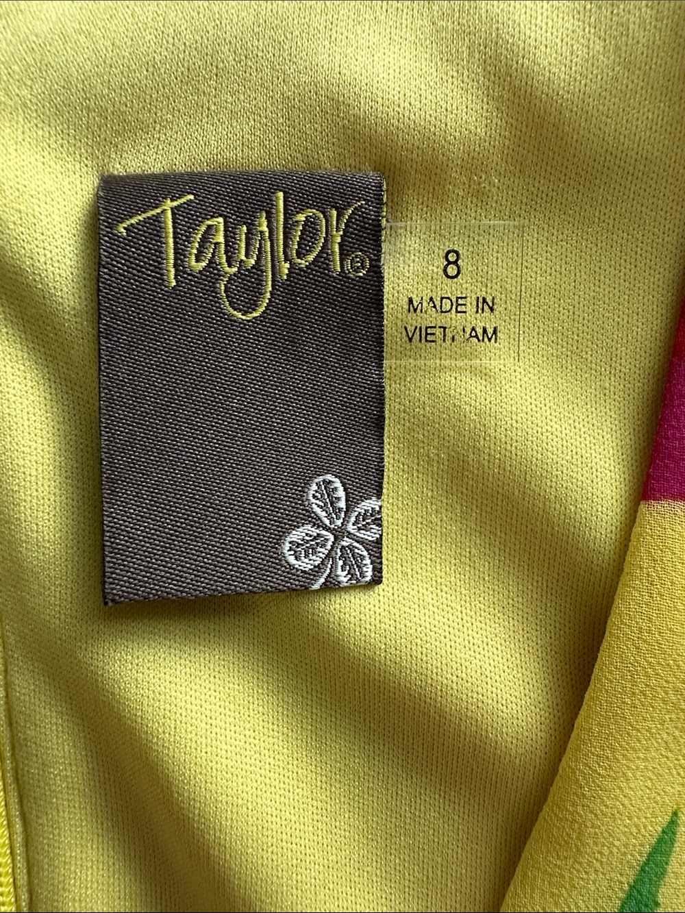 NWT Taylor Yellow Floral V-Neck Midi Dress Size 8 - Picture 9 of 14